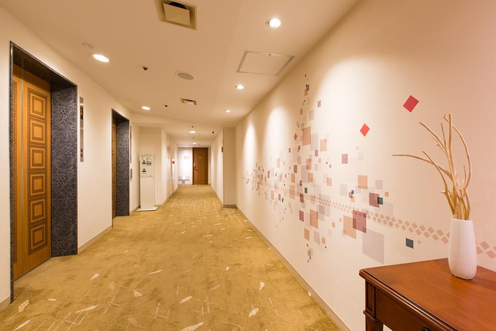 Osaka Tokyu Rei Hotel Exterior photo
